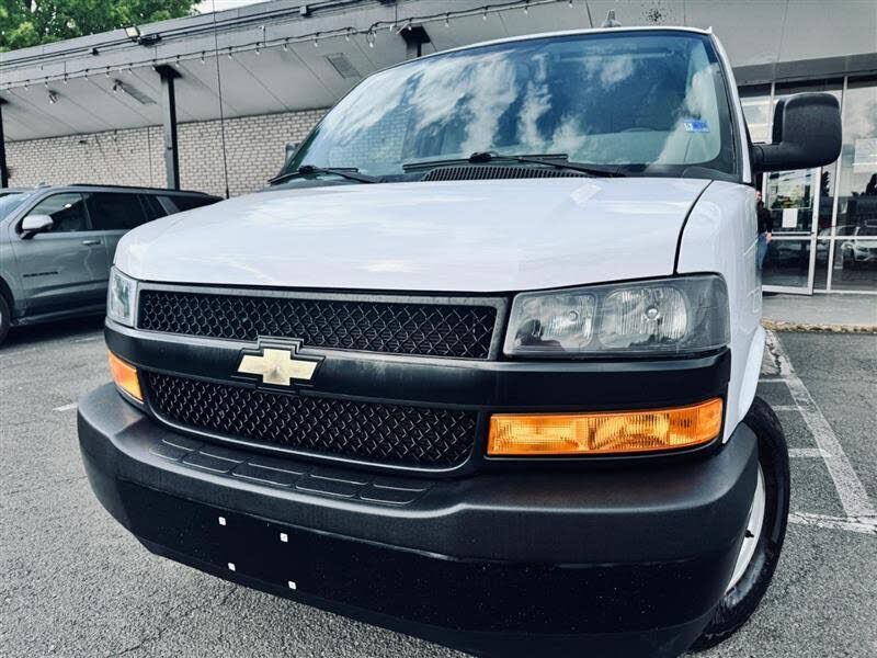 2021 CHEVROLET Express