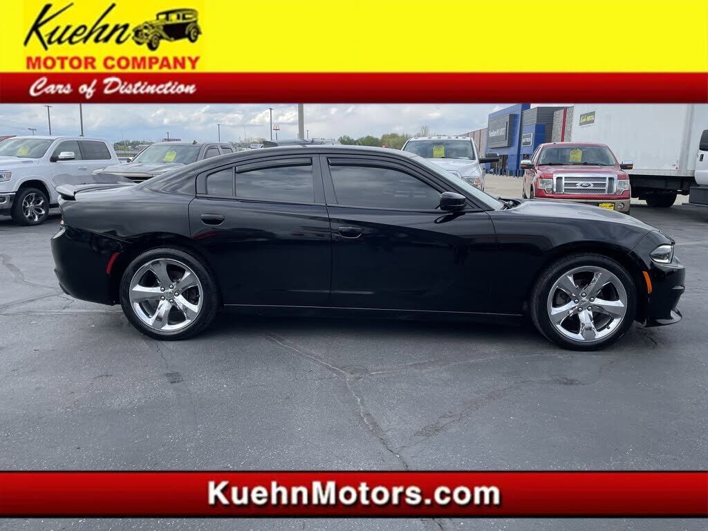 2018 DODGE Charger