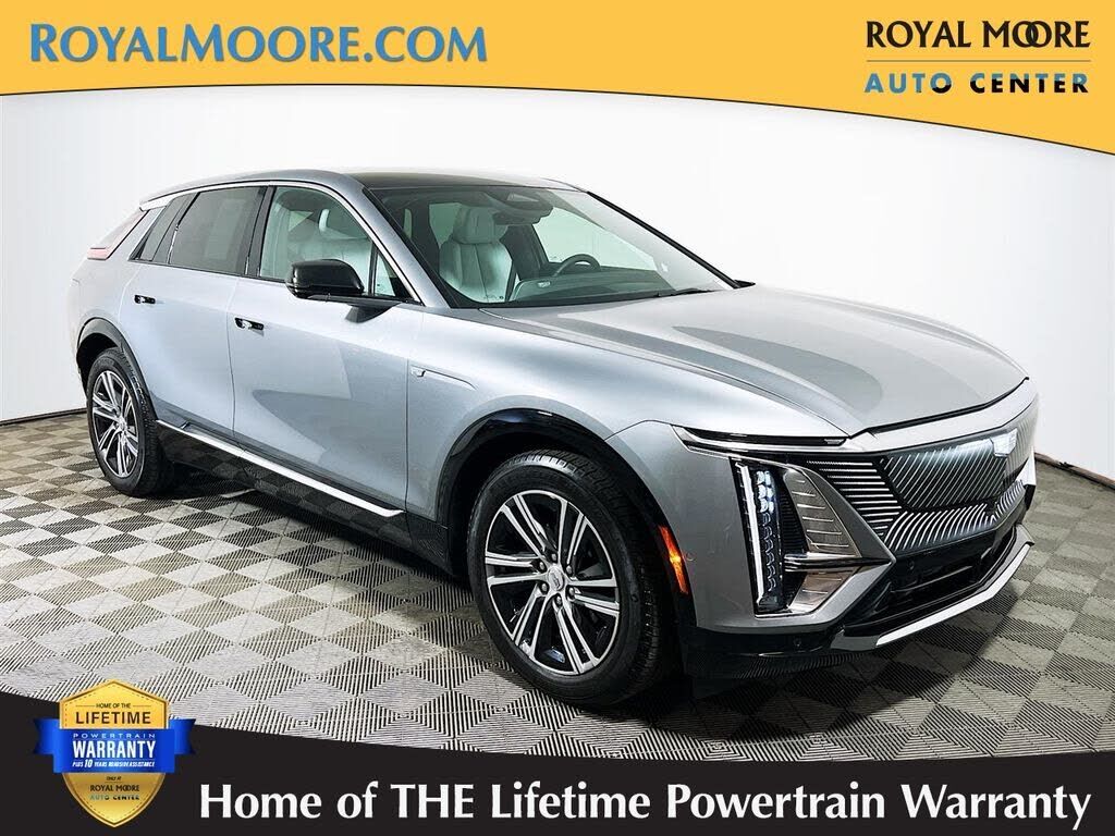 2024 CADILLAC Lyriq