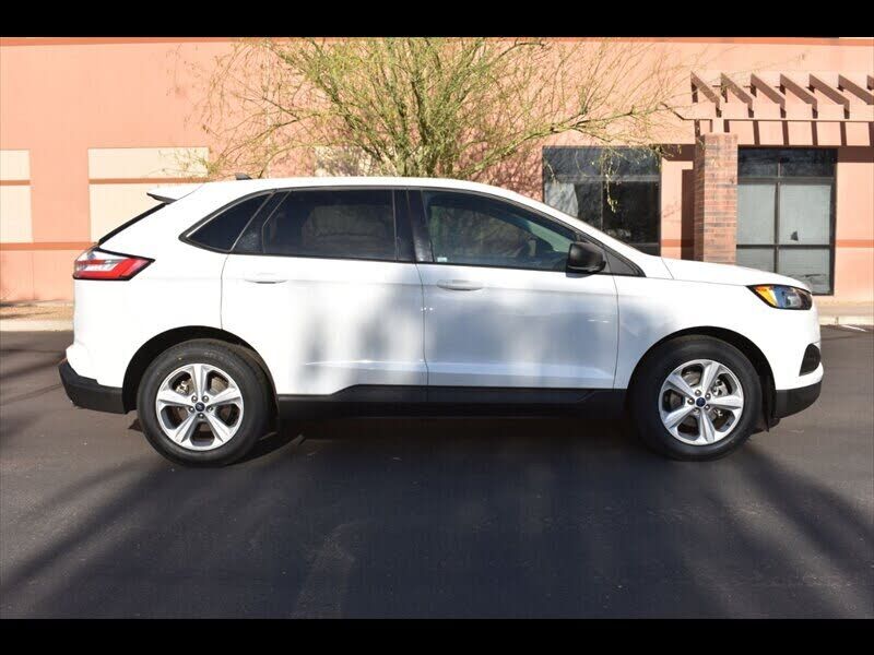 2020 FORD Edge
