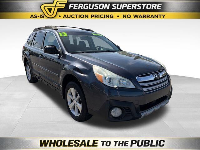 2013 SUBARU Outback