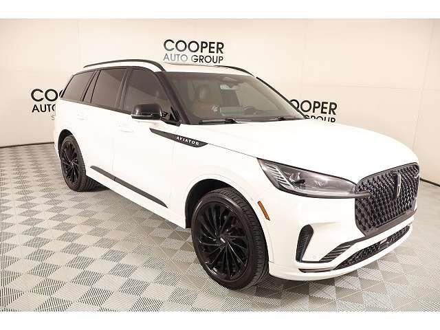 2025 LINCOLN Aviator