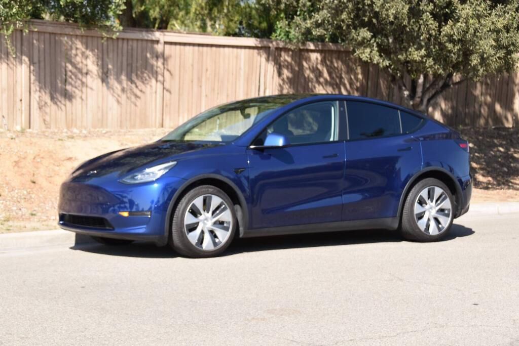 2021 TESLA Model Y