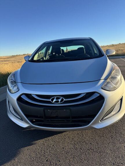 2014 HYUNDAI Elantra