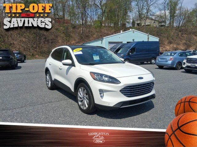 2021 FORD Escape