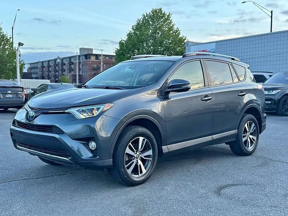 2017 TOYOTA RAV4