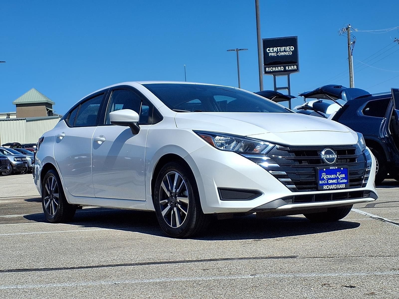 2024 NISSAN Versa