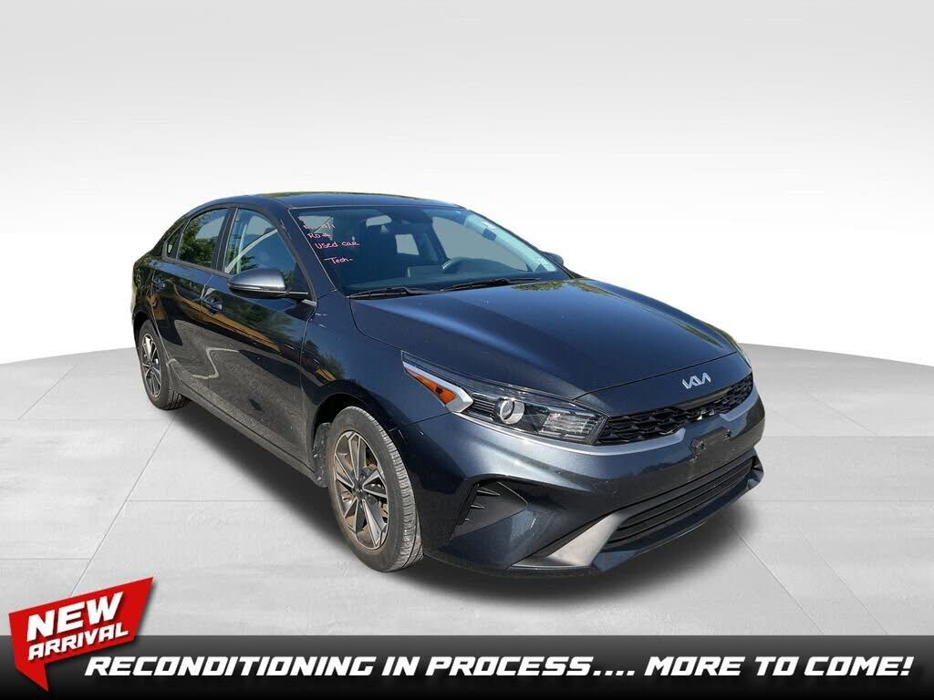 2023 KIA Forte