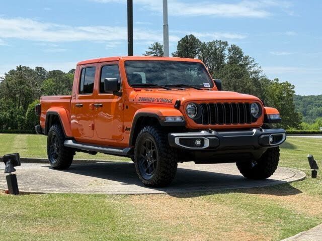 2025 JEEP Gladiator