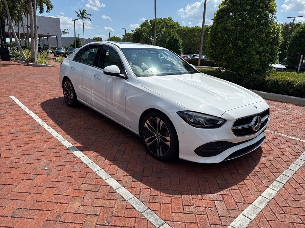 2022 MERCEDES-BENZ C-Class