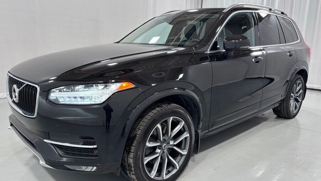 2019 VOLVO XC90