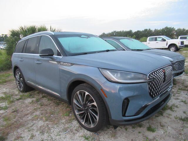 2025 LINCOLN Aviator