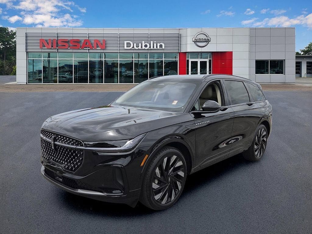 2025 LINCOLN Nautilus