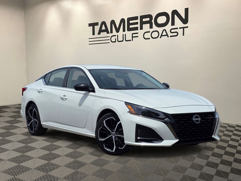 2024 NISSAN Altima