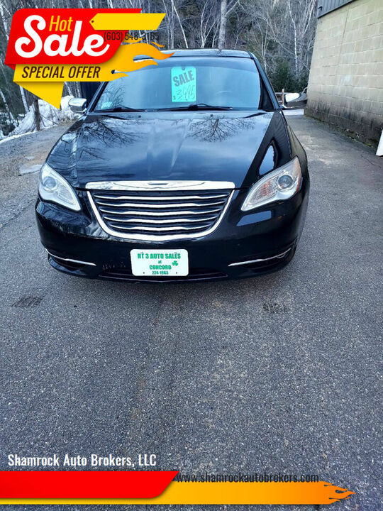 2012 CHRYSLER 200