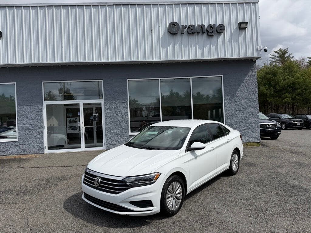 2019 VOLKSWAGEN Jetta