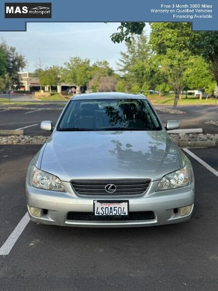2001 LEXUS IS