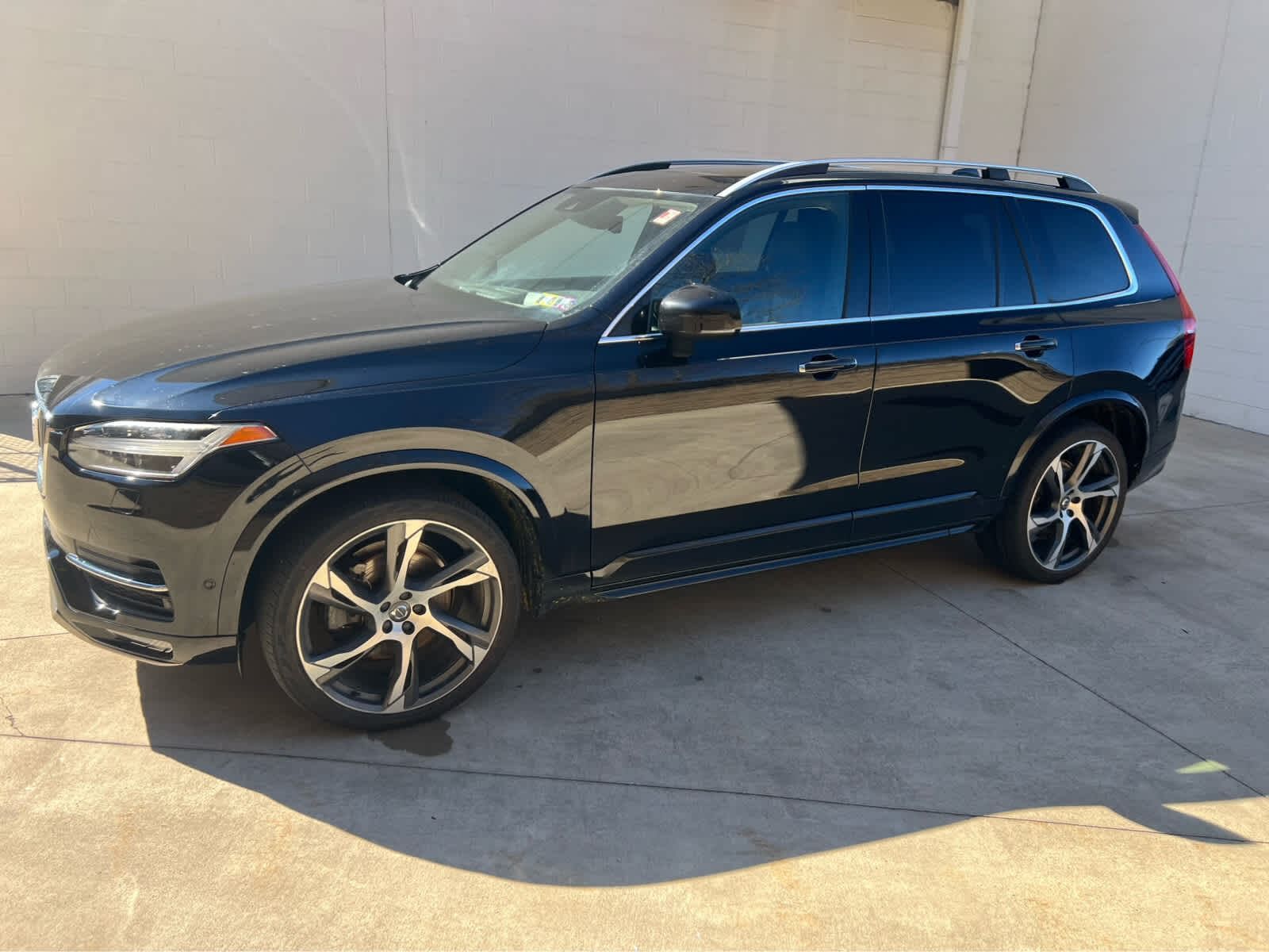2016 VOLVO XC90