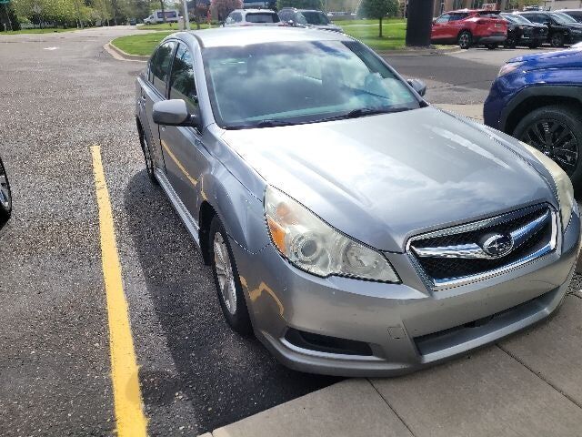 2011 SUBARU Legacy