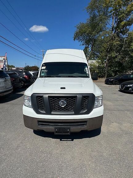 2016 NISSAN NV