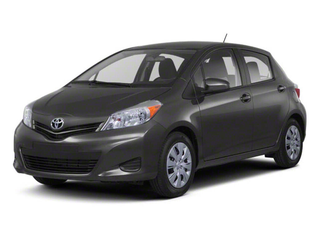 2013 TOYOTA Yaris