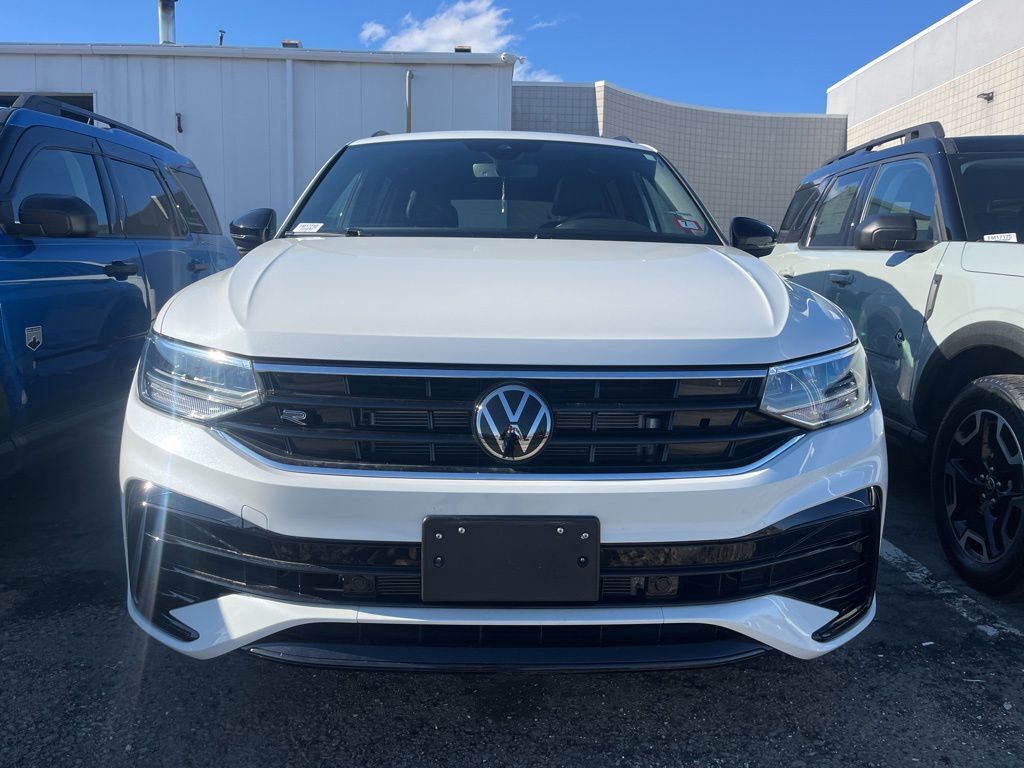 2024 VOLKSWAGEN Tiguan 4Motion