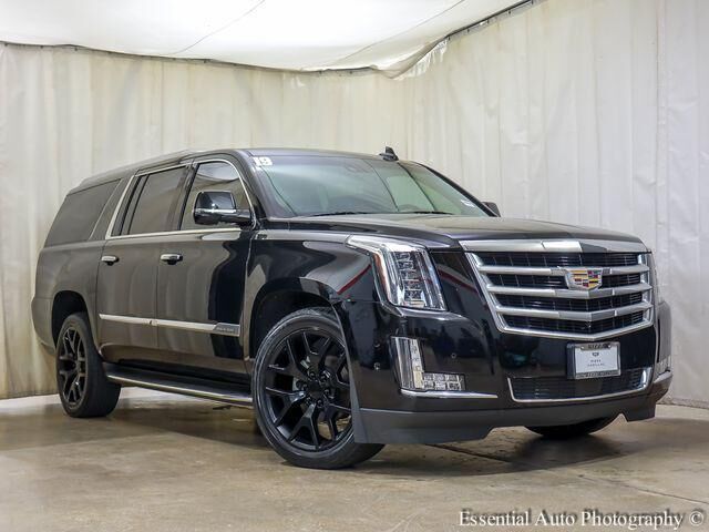 2019 CADILLAC Escalade ESV