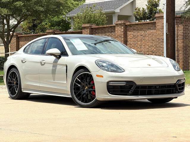 2020 PORSCHE Panamera