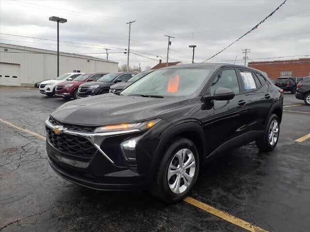 2024 CHEVROLET Trax