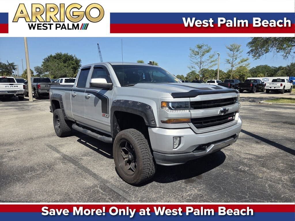 2017 CHEVROLET Silverado