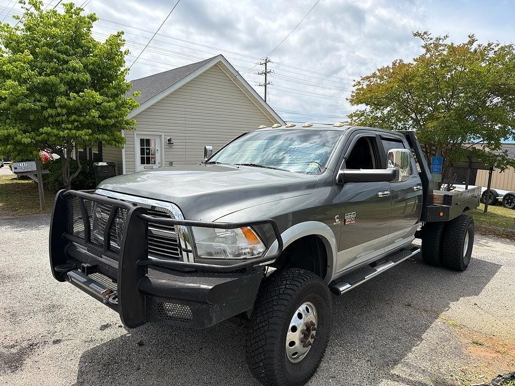 2012 DODGE Ram