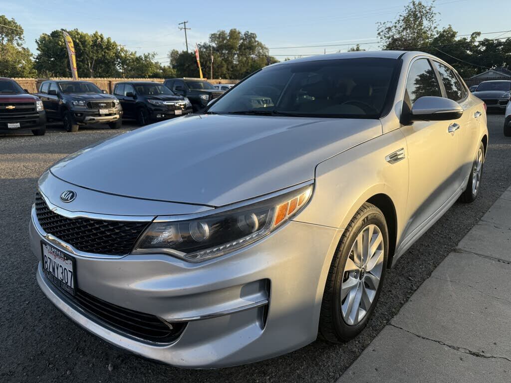 2016 KIA Optima