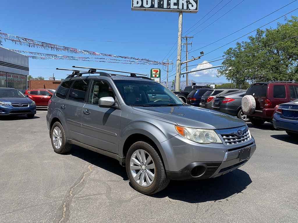 2011 SUBARU Forester