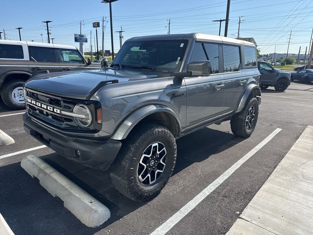 2021 FORD Bronco