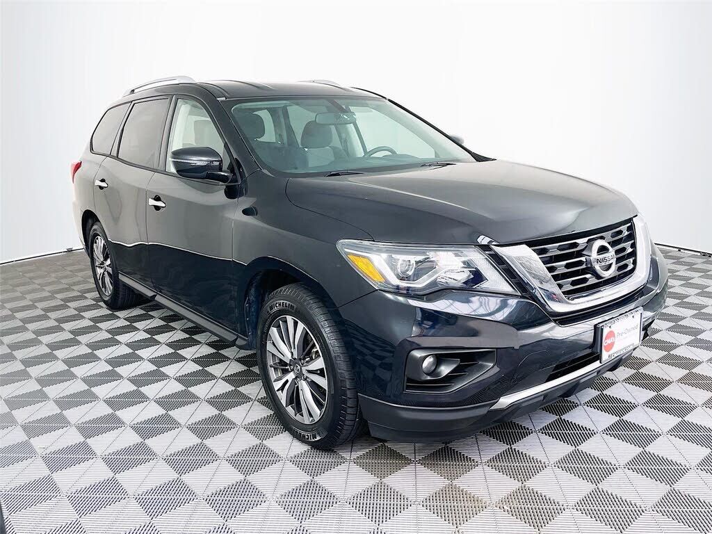 2019 NISSAN Pathfinder