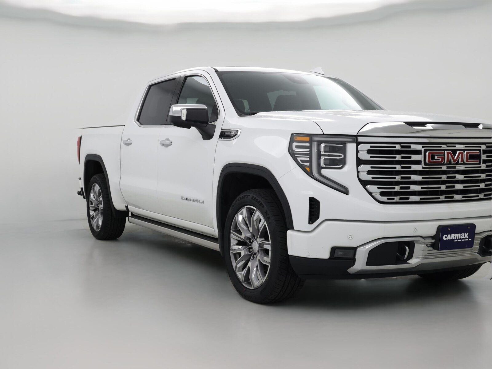 2023 GMC Sierra