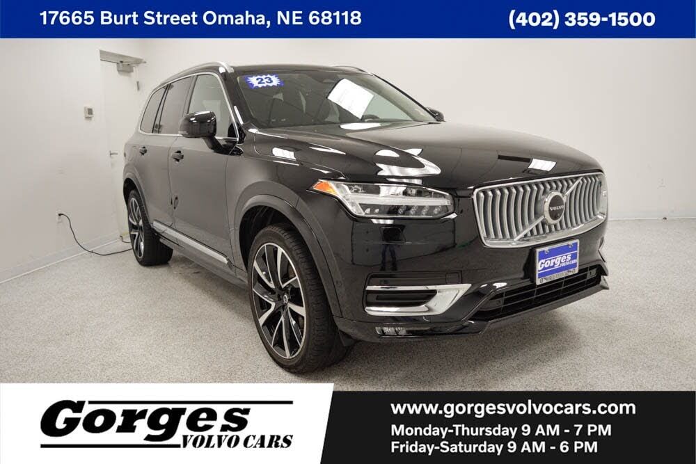 2023 VOLVO XC90