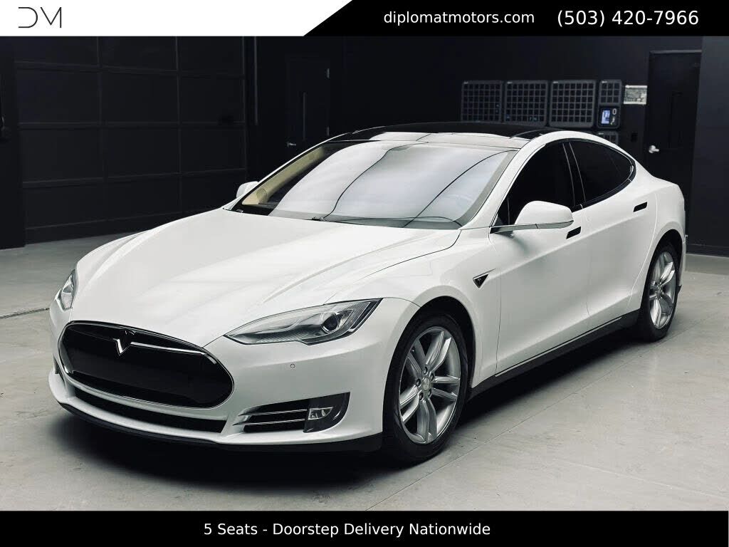 2014 TESLA Model S