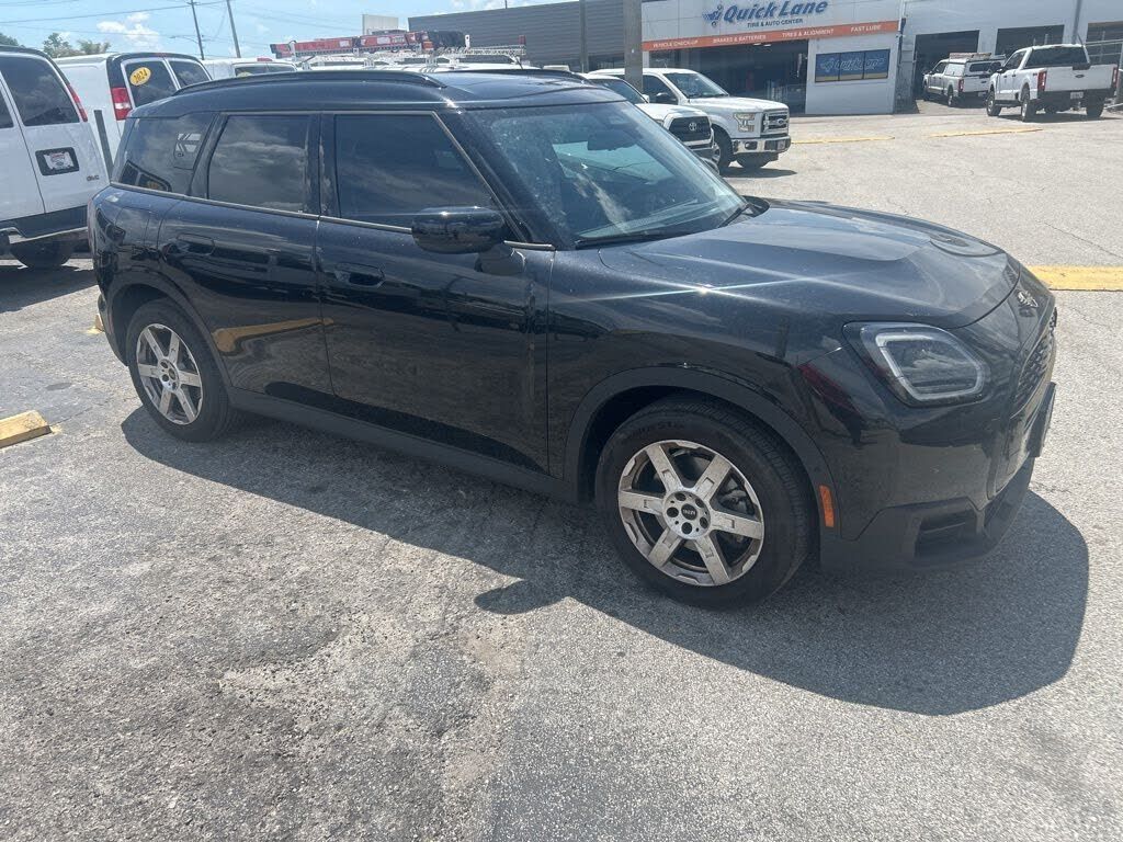 2025 MINI Countryman