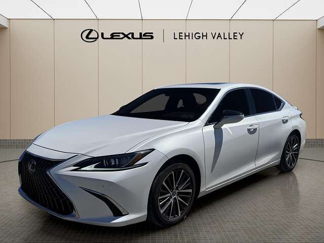 2022 LEXUS ES