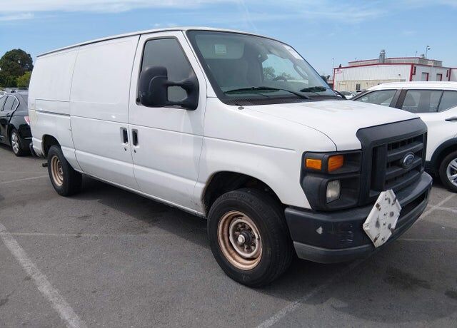 2010 FORD E-150