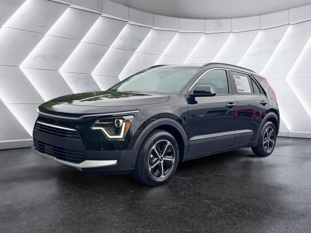 2025 KIA Niro