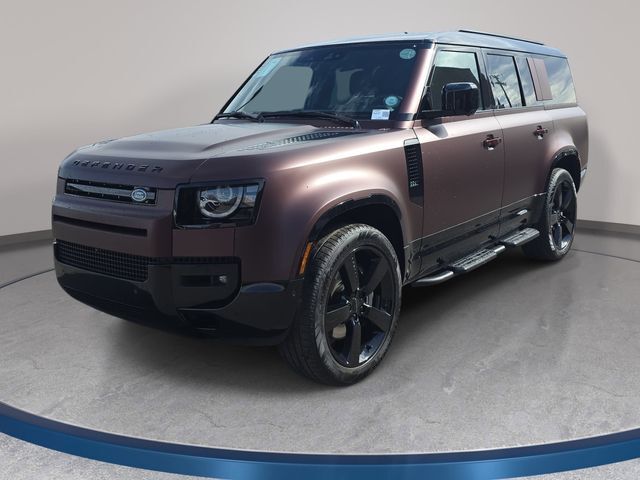 2026 LAND ROVER Defender