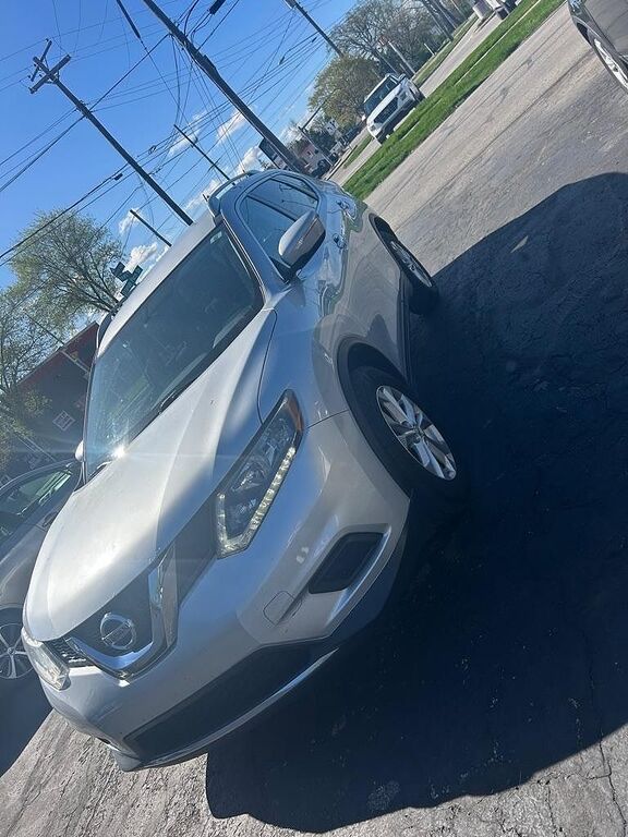 2015 NISSAN Rogue