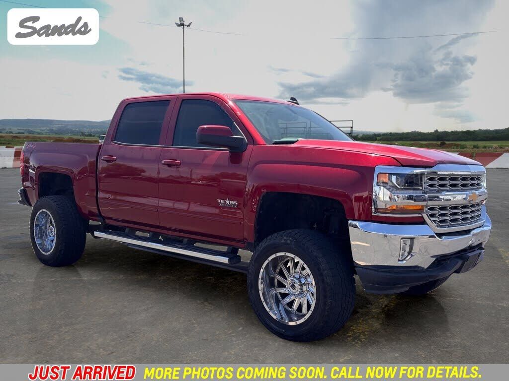2018 CHEVROLET Silverado