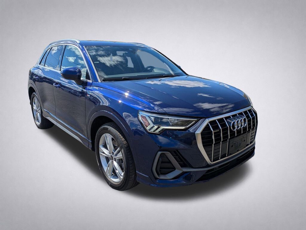 2023 AUDI Q3