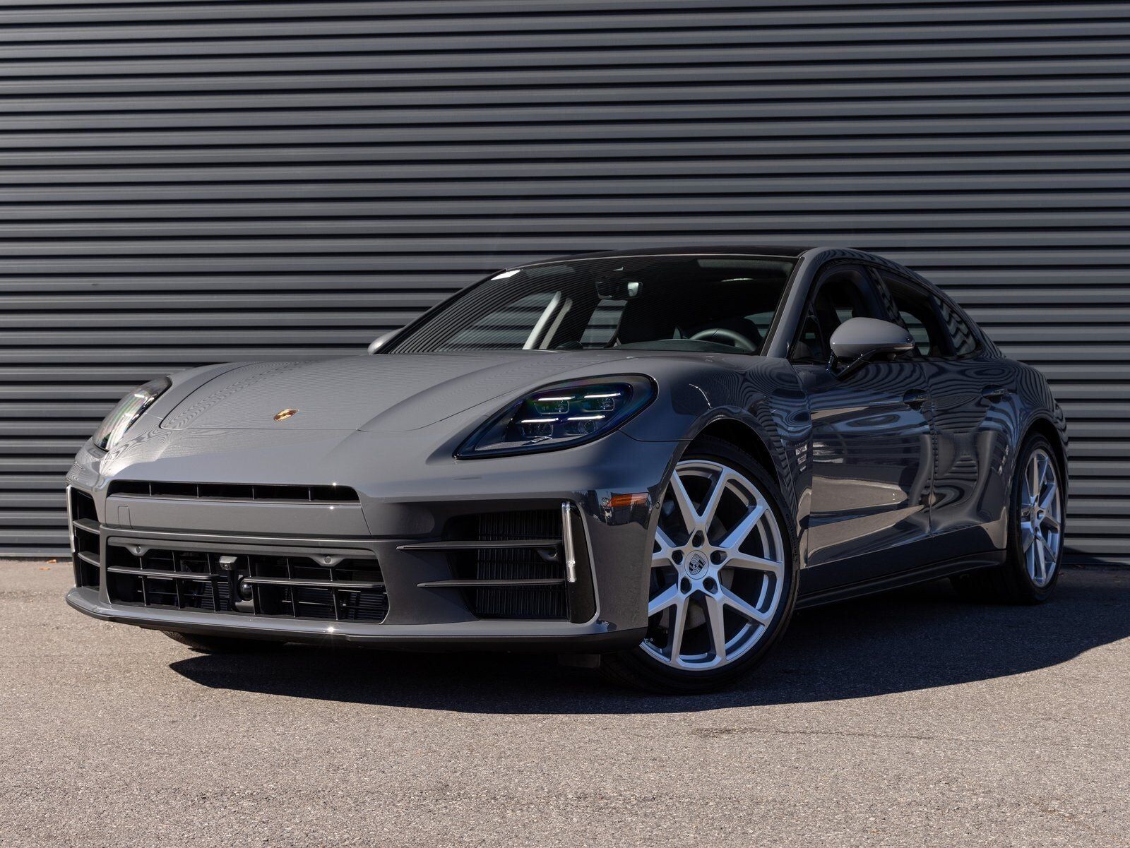 2026 PORSCHE Panamera
