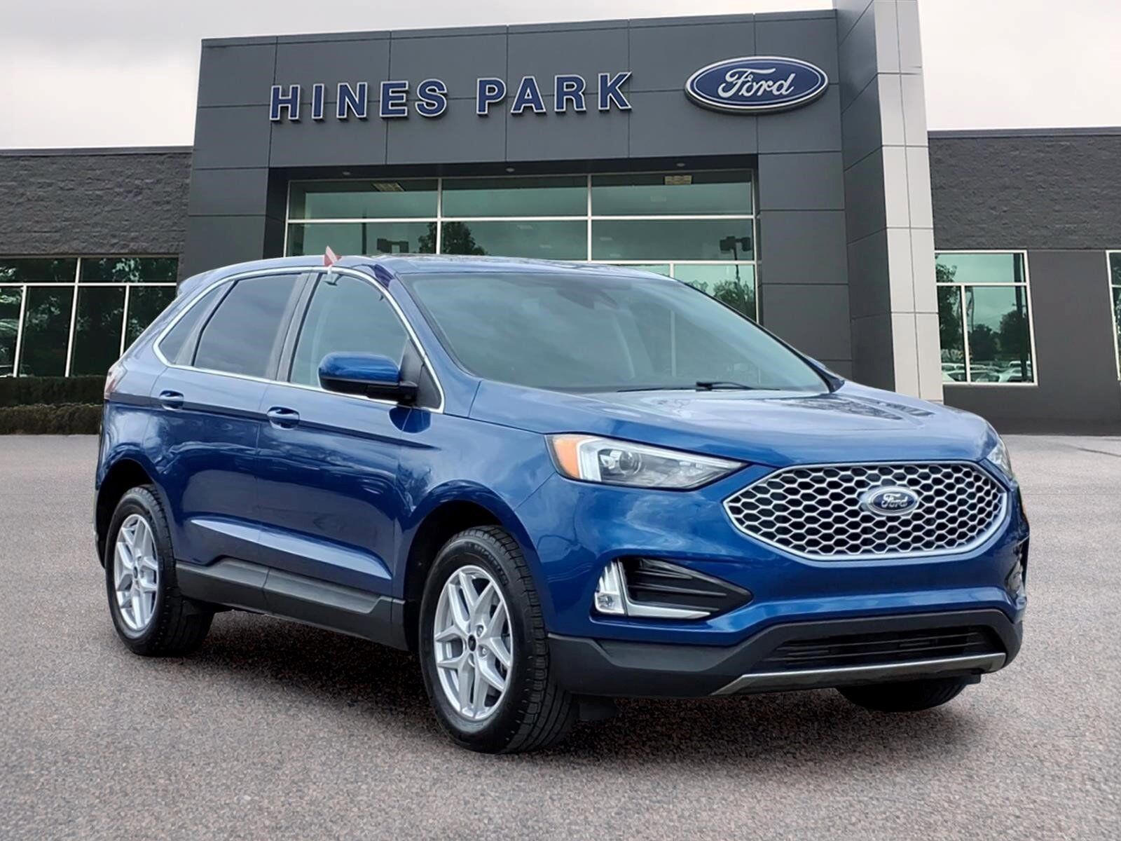 2023 FORD Edge