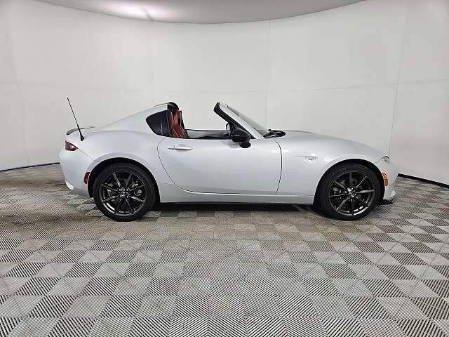 2017 MAZDA MX-5