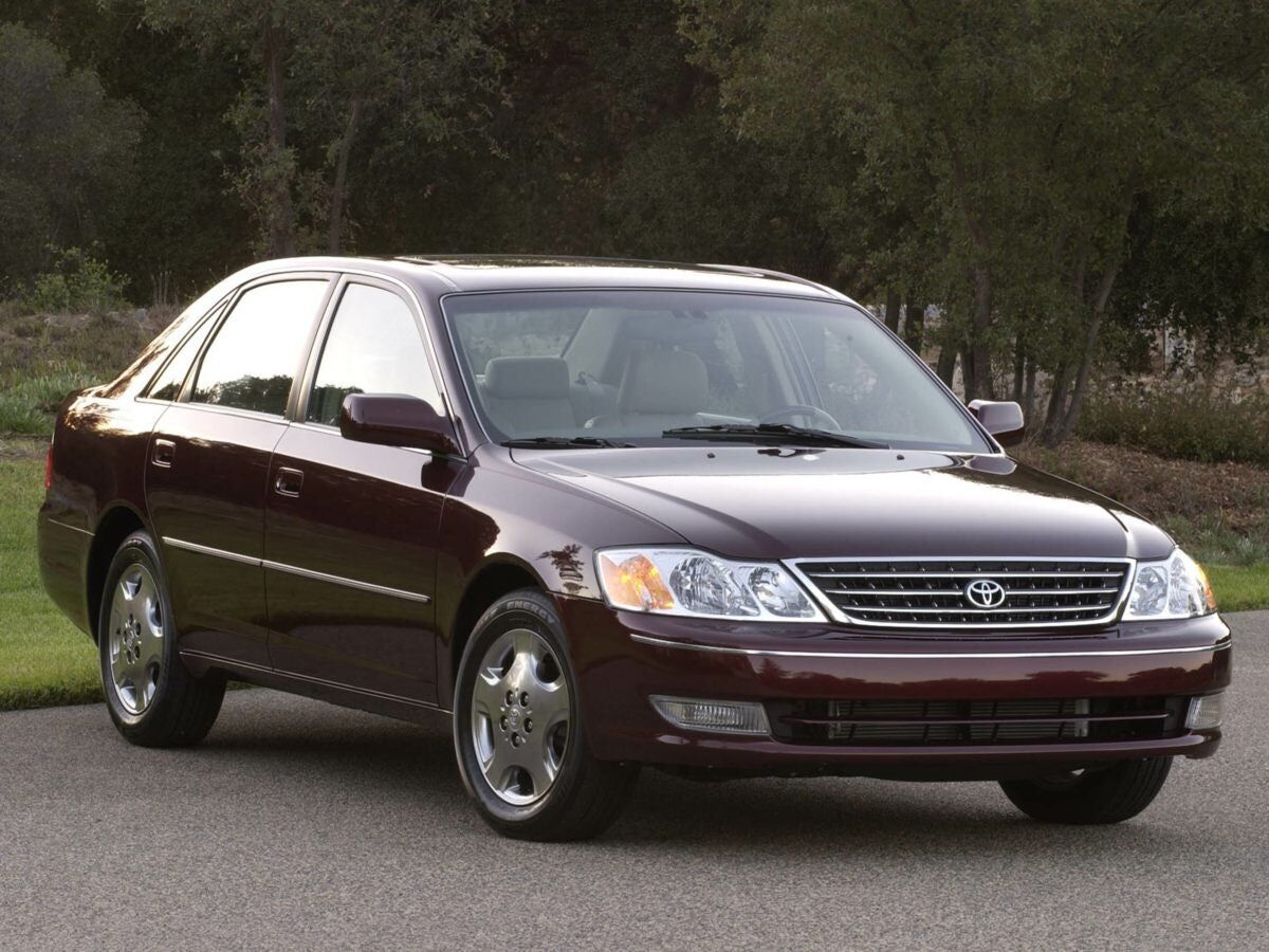 2003 TOYOTA Avalon